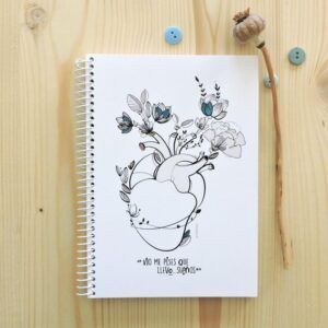 Libreta "No me pises que llevo sueños"